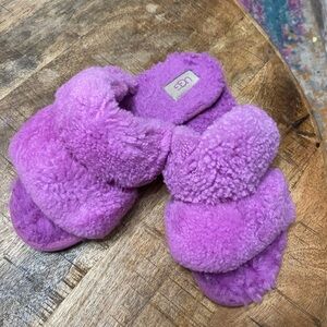 Purple UGG AUSTRALIA slippers